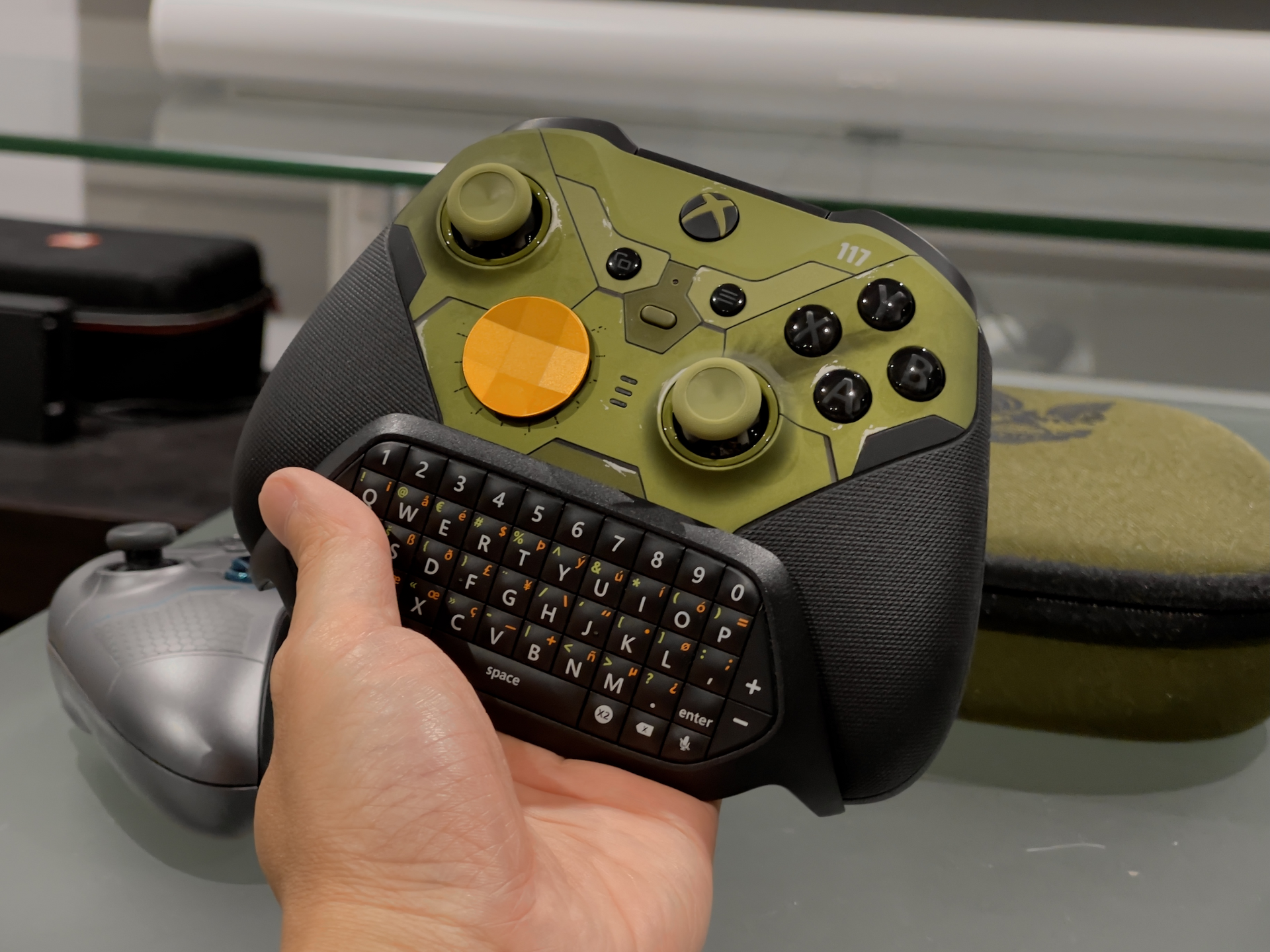 Best Customizable PC Controllers 2026: Tailor Your Gameplay for Victory