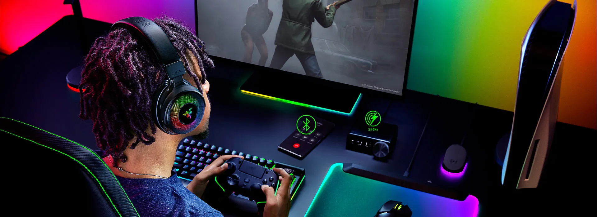 Ergonomic gaming headset with a flexible, noise-canceling microphone